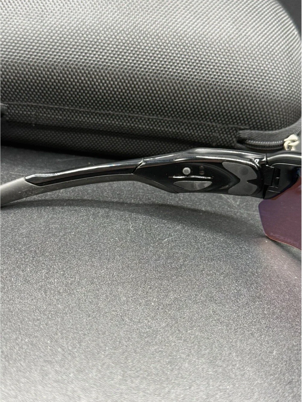 OAKLEY RADAR PACE POLISHED BLACK PRIZM ROAD CLEAR BLUETOOTH CONNECT SUNGLASSES